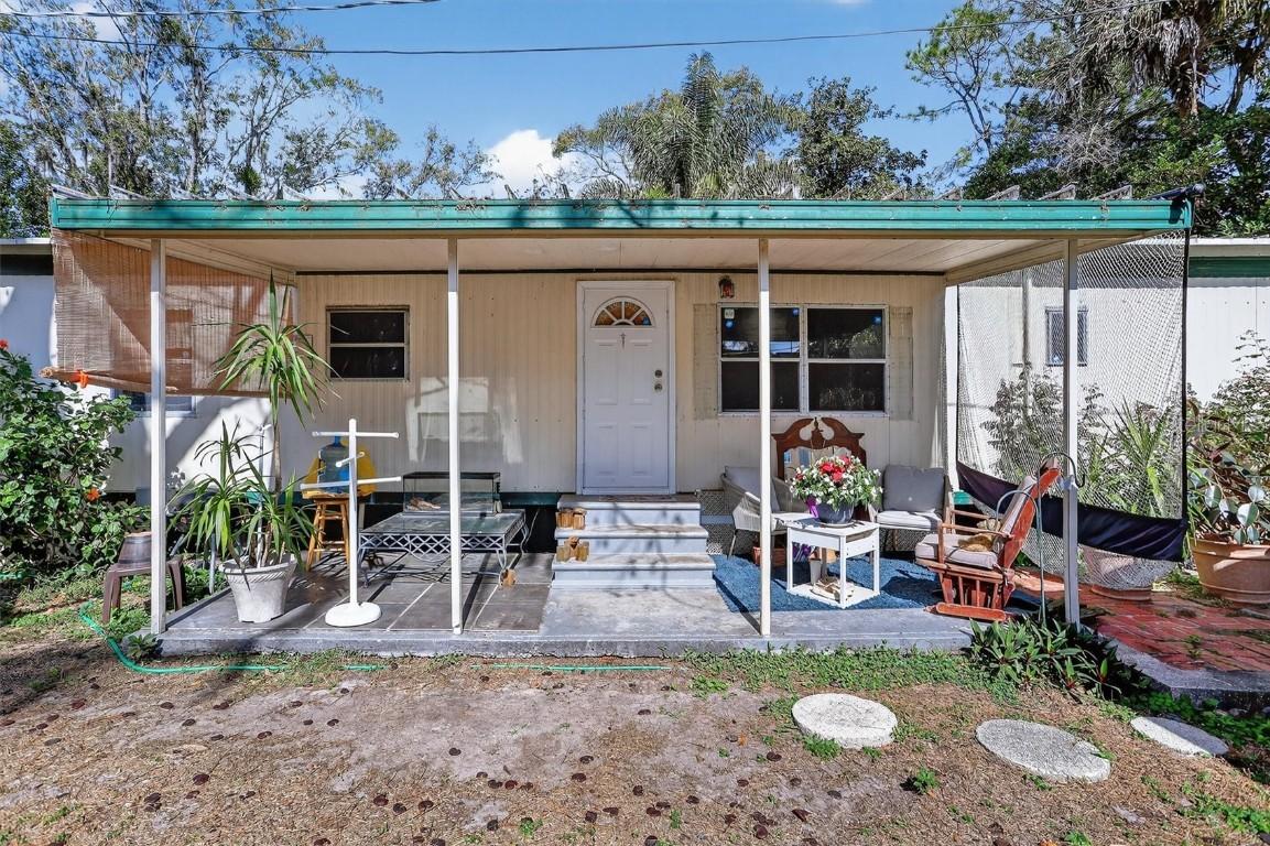 18316 Crooked Ln., Lutz, FL 33548