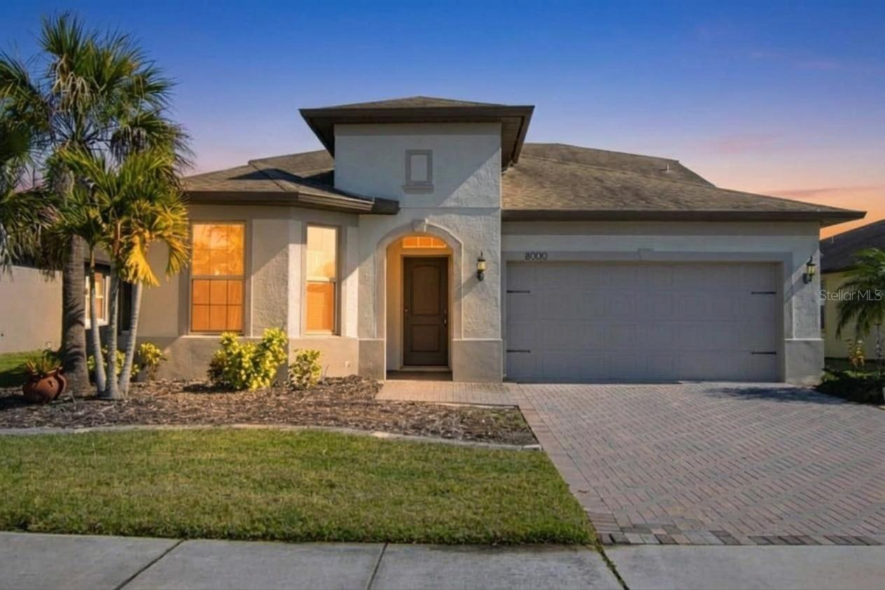 8000 Olive Brook Dr., Wesley Chapel, FL 33545