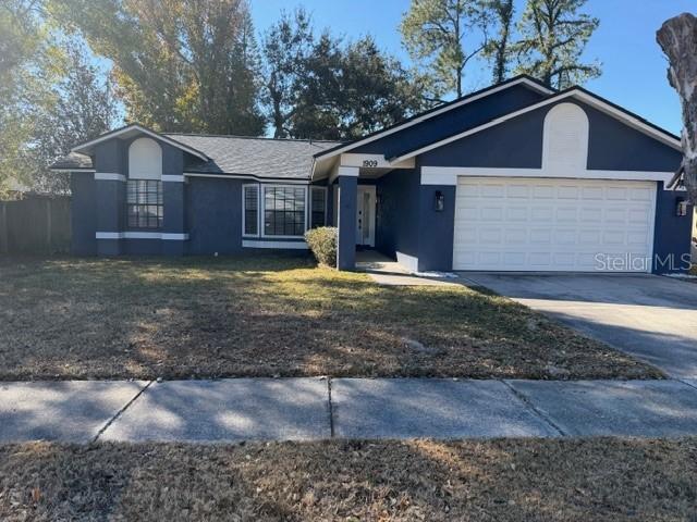 1909 Landside Dr., Valrico, FL 33594