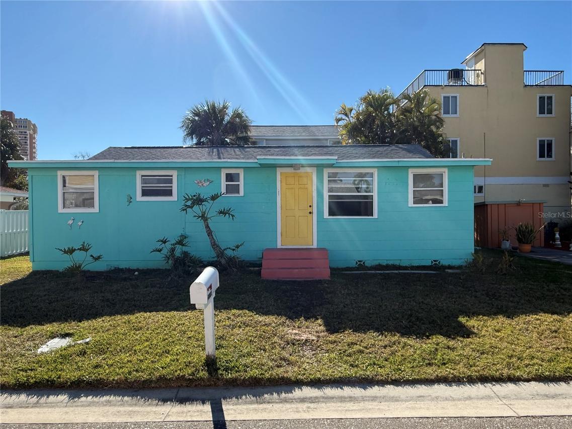 18104 2nd St., Redington Shores, FL 33708