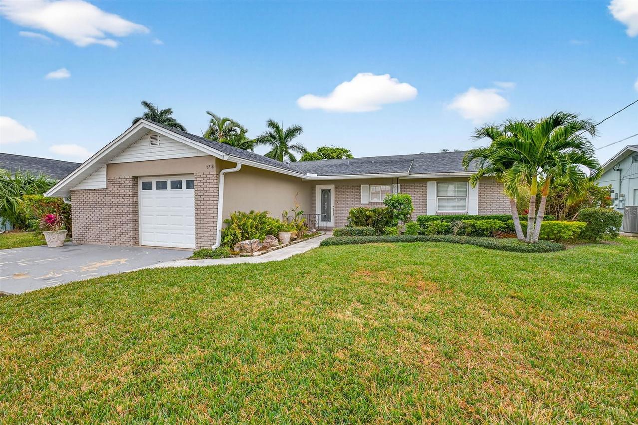 8718 Tahiti Ln., Tampa, FL 33615