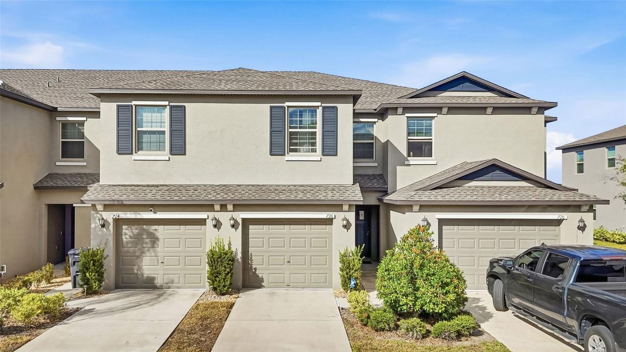 726 Royal Empress Dr., Ruskin, FL 33570