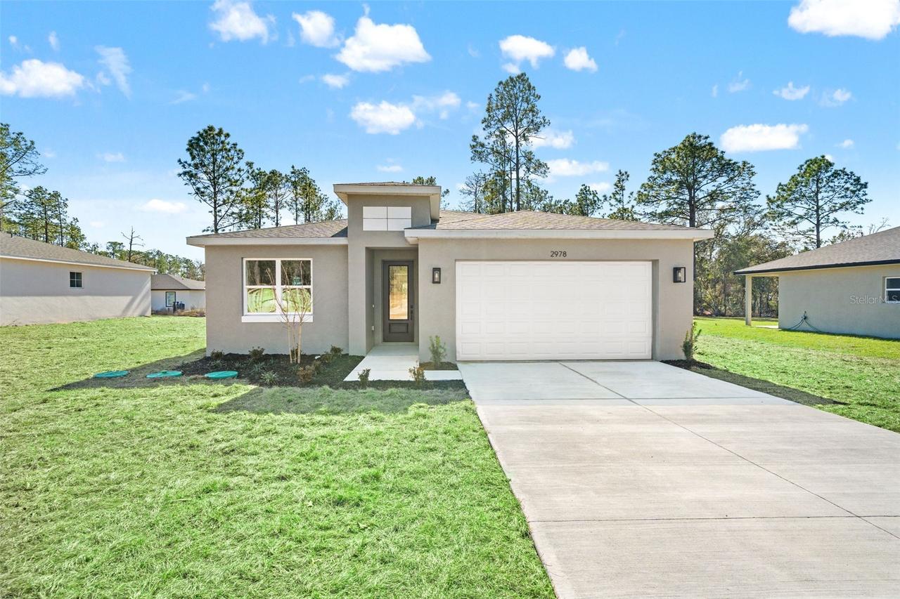 2978 W Higgins Pl., Dunnellon, FL 34433