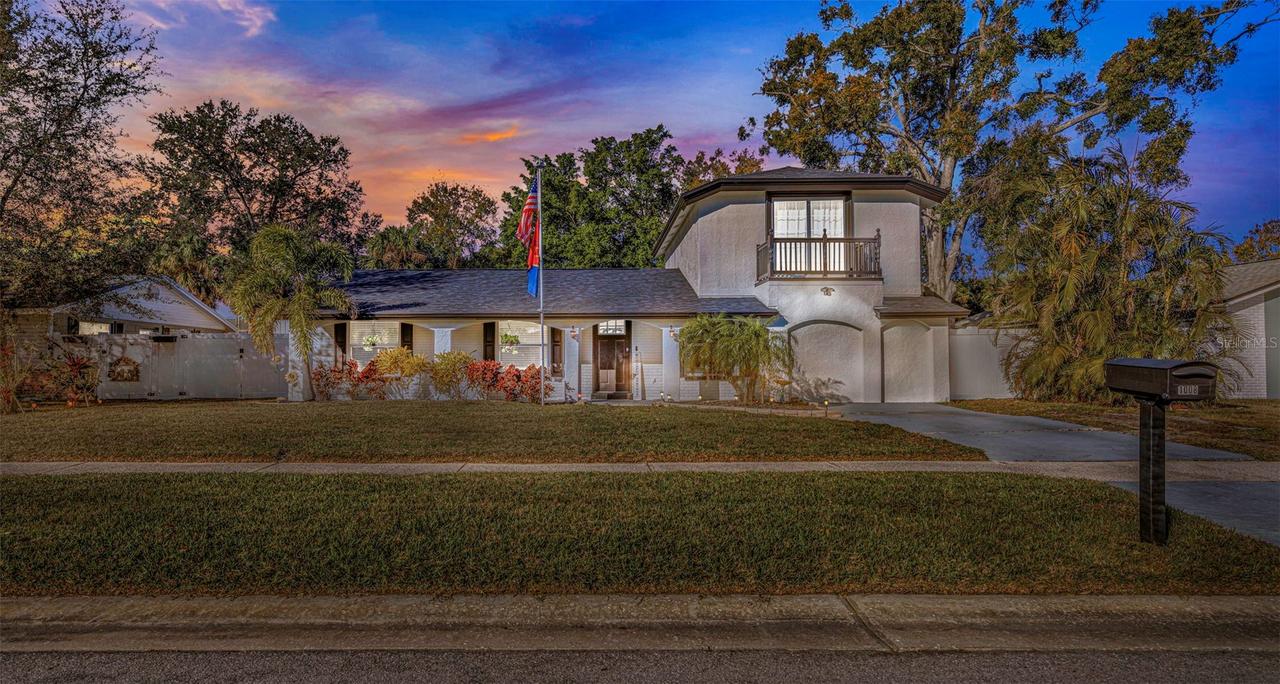 1008 Greenleaf Way, Tarpon Springs, FL 34689