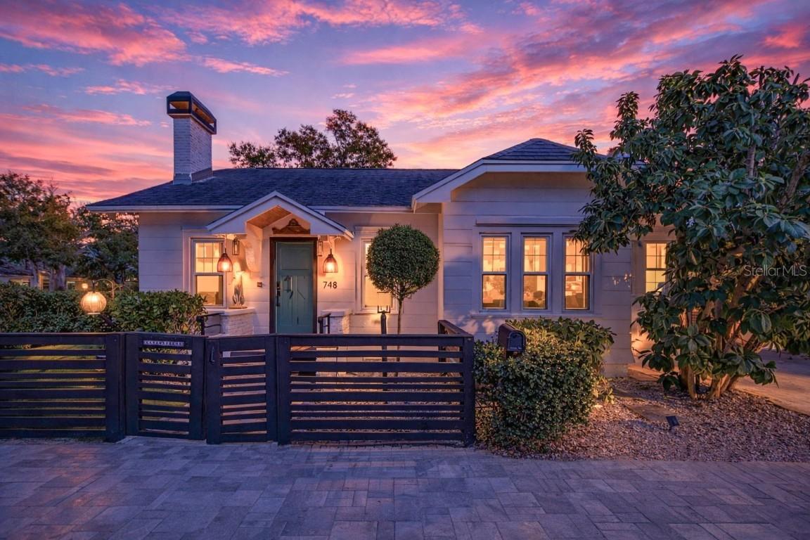 748 32nd Ave., St Petersburg, FL 33704