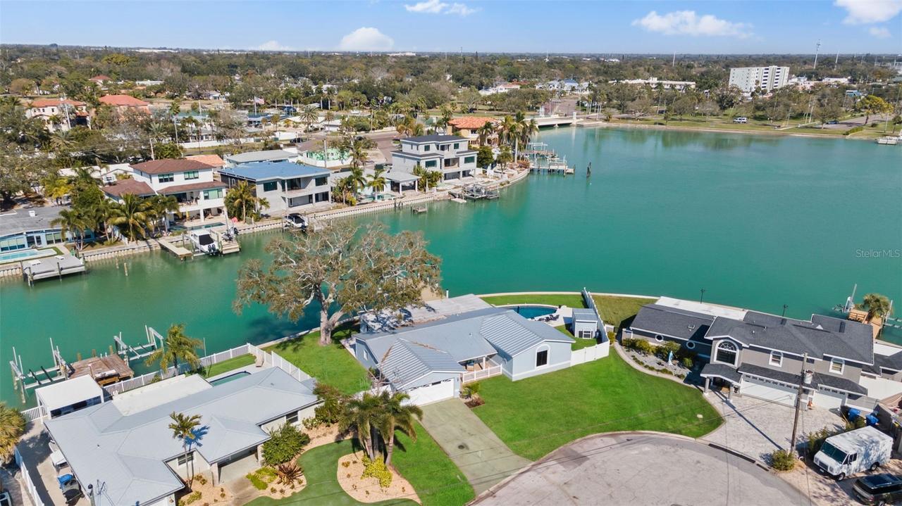 7811 1st Ave., St Petersburg, FL 33707