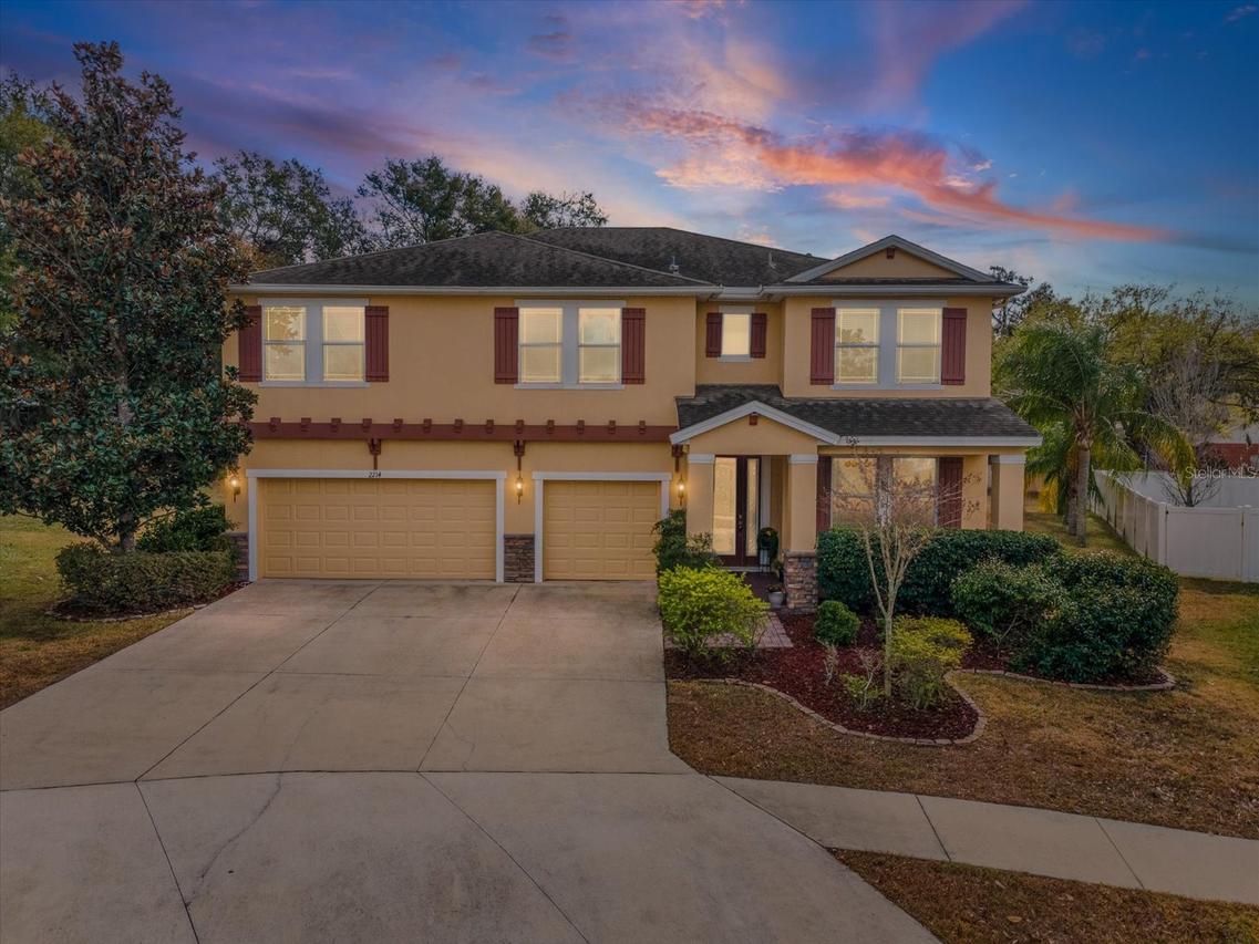 2214 Valterra Vista Way, Valrico, FL 33594
