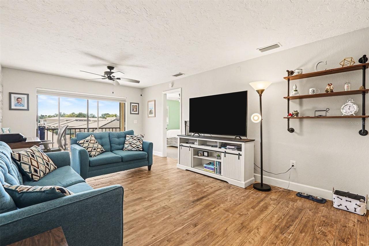 7291 Cloister Dr. #222, Sarasota, FL 34231