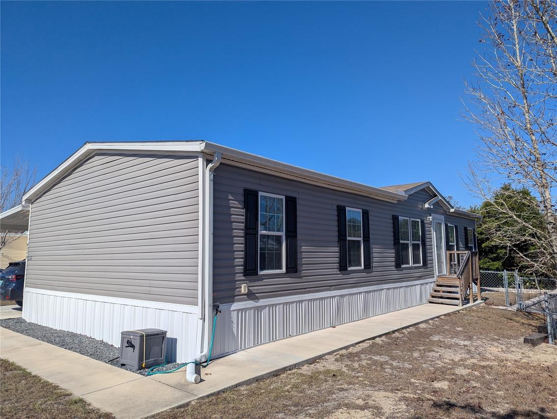 8248 Weatherford Ave., Brooksville, FL 34613