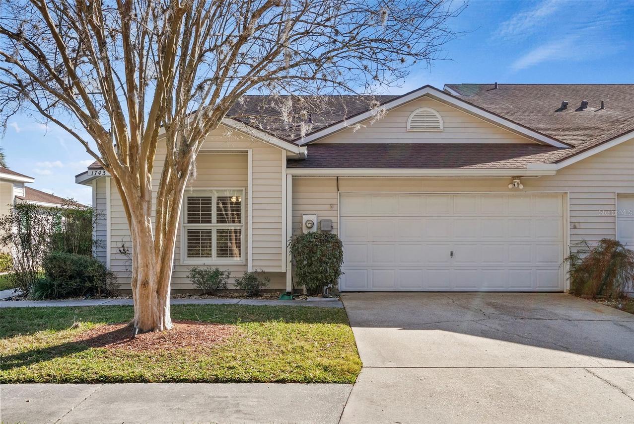 1743 Lake Heron Dr., Lutz, FL 33549