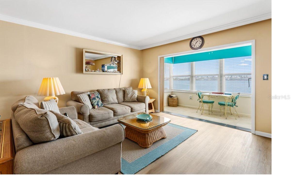 5020 Brittany Dr. #118, St Petersburg, FL 33715