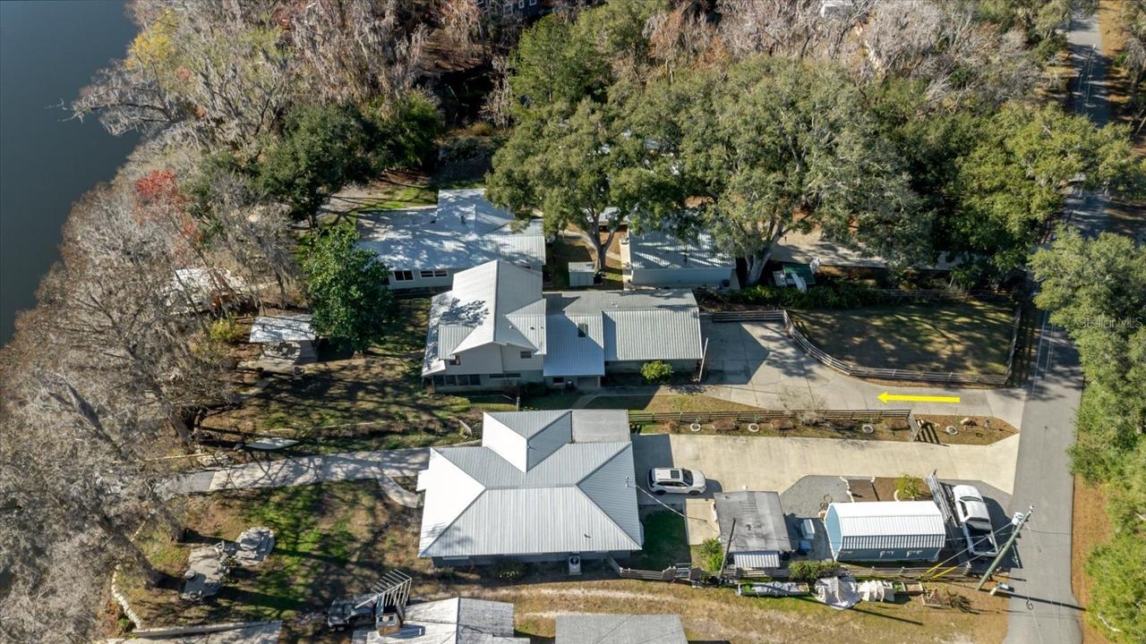 28330 Peterson Camp Rd., Brooksville, FL 34601