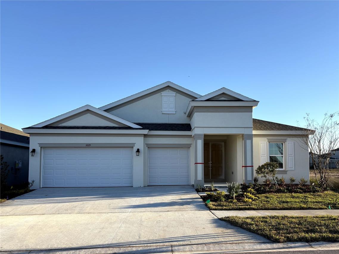 5229 Wolf Creek Dr., Apollo Beach, FL 33572