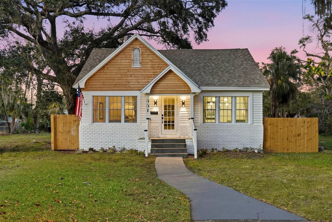 851 20th Ave., St Petersburg, FL 33701