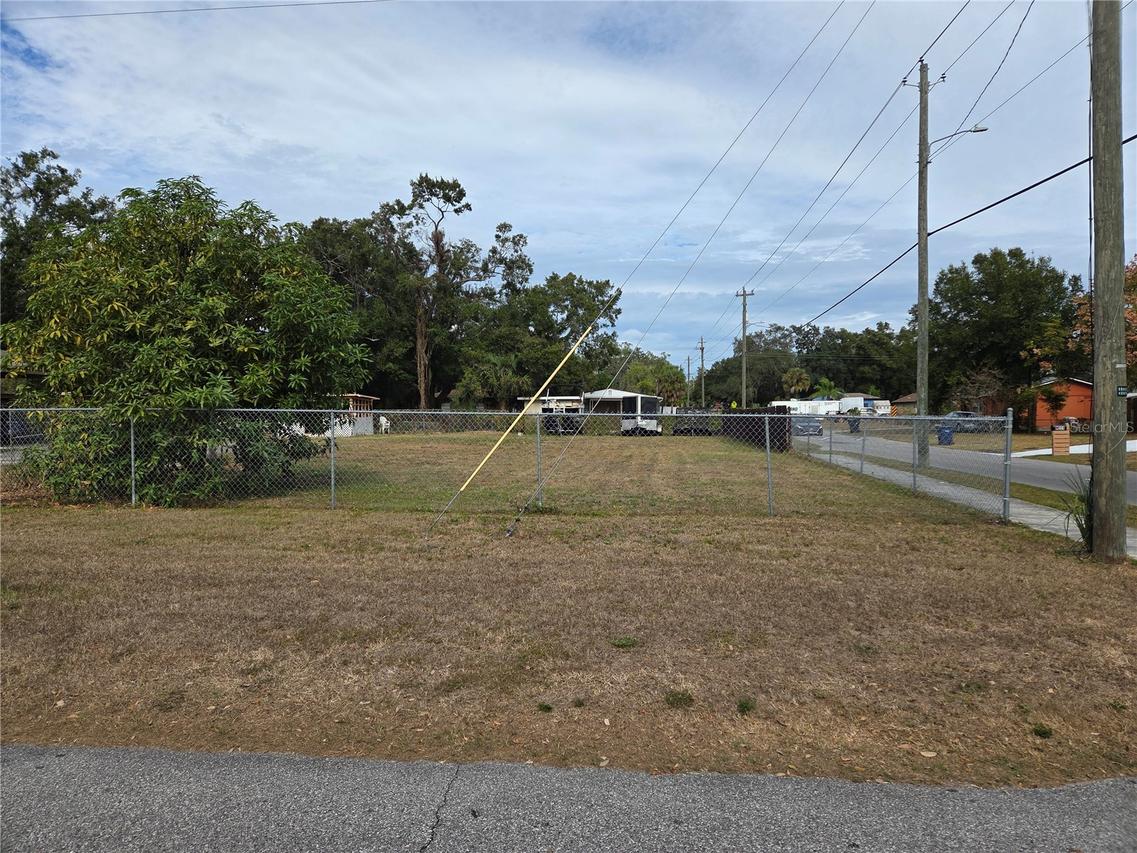 1714 E North Bay St., Tampa, FL 33610