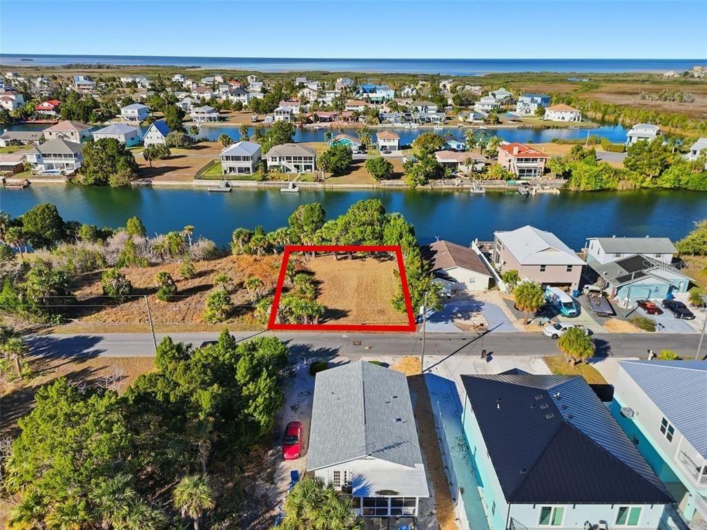 3373 Holly Springs Dr., Hernando Beach, FL 34607