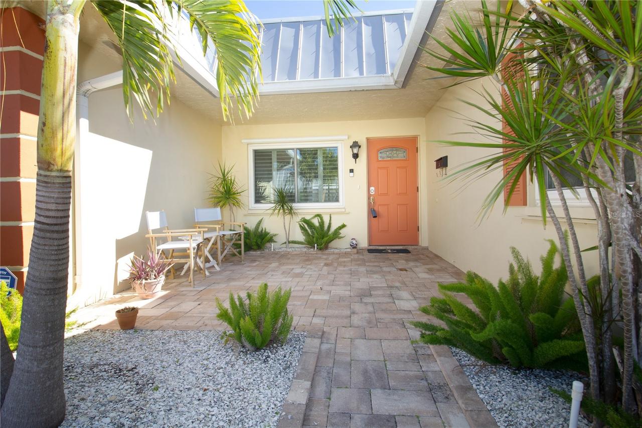 6575 Green Valley Dr., Seminole, FL 33777