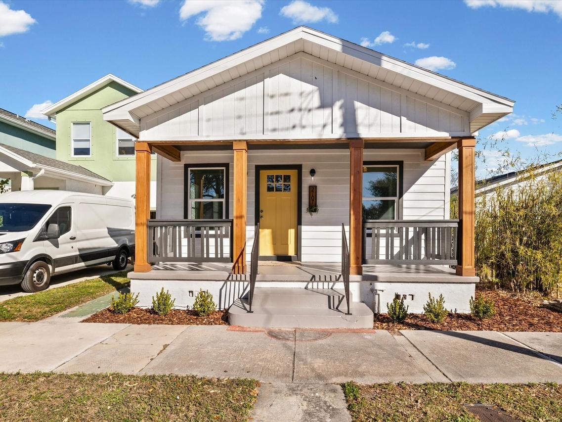 2107 W Cherry St., Tampa, FL 33607