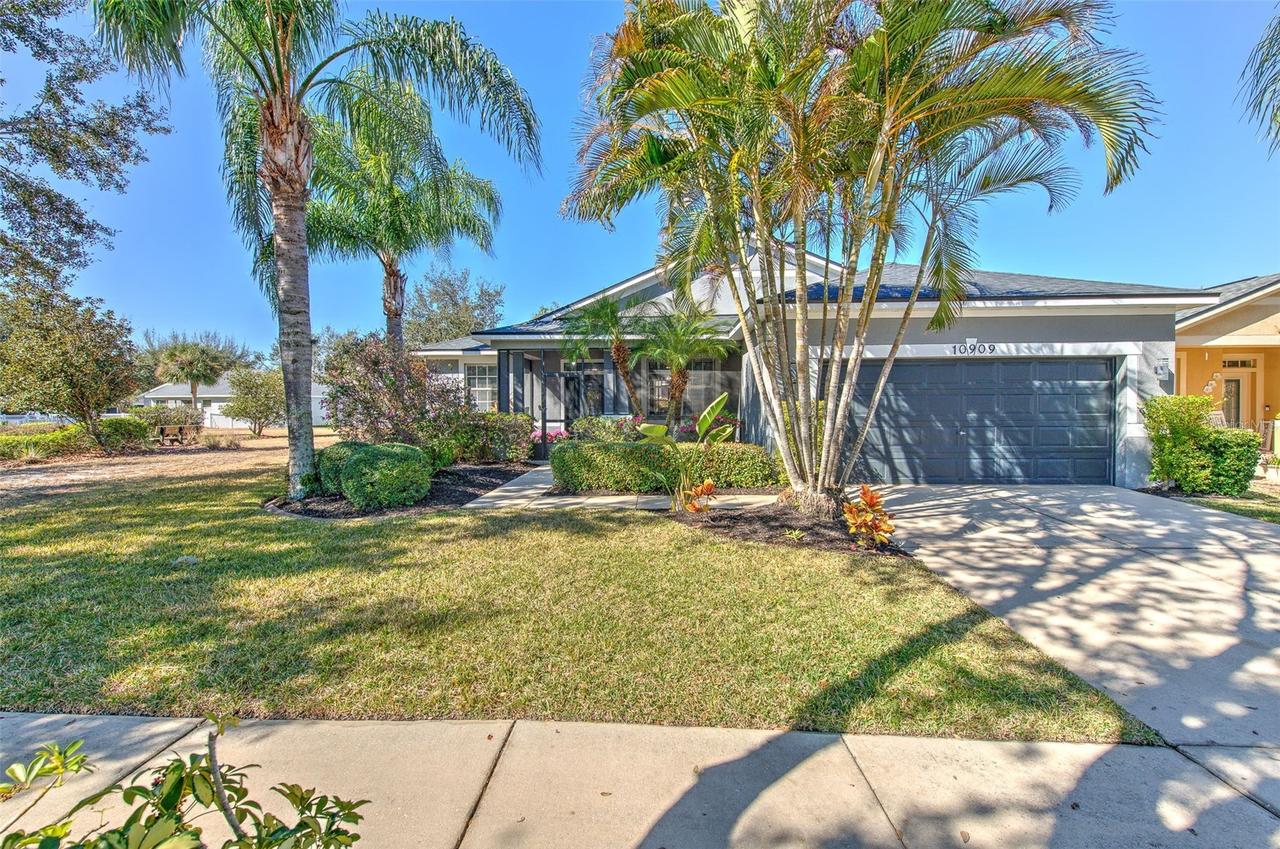 10909 Holly Cone Dr., Riverview, FL 33569