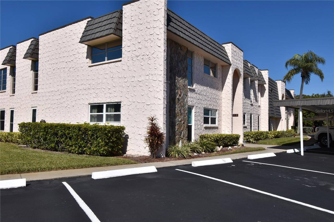 121 Fernwood Cir., Seminole, FL 33777