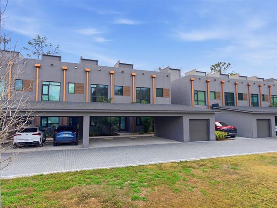 New Construction Homes For Sale This Week That Attend Pierce Middle School: January 28th to February 3rd