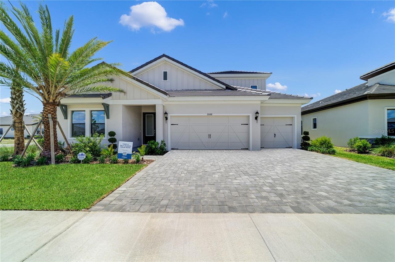 35576 Big Hawk Dr., Zephyrhills, FL 33541