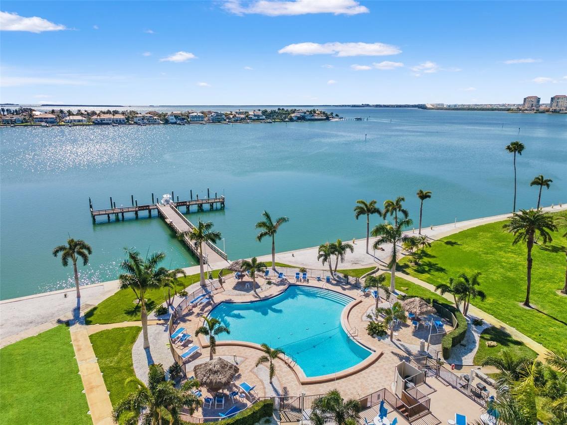 5130 Brittany Dr. #808, St Petersburg, FL 33715