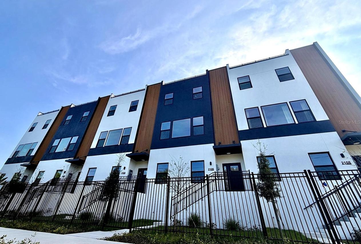 2118 4th St., St Petersburg, FL 33705