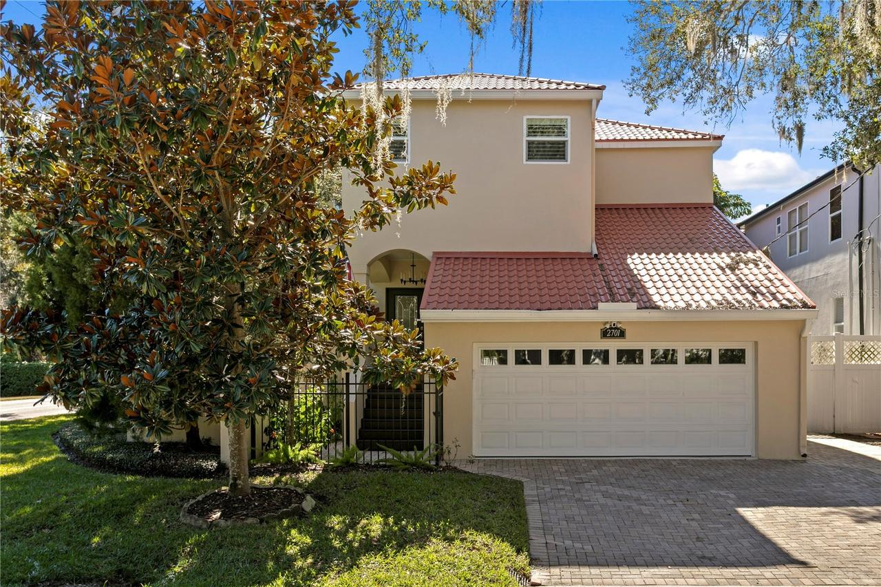 2701 W Bay Ave., Tampa, FL 33611