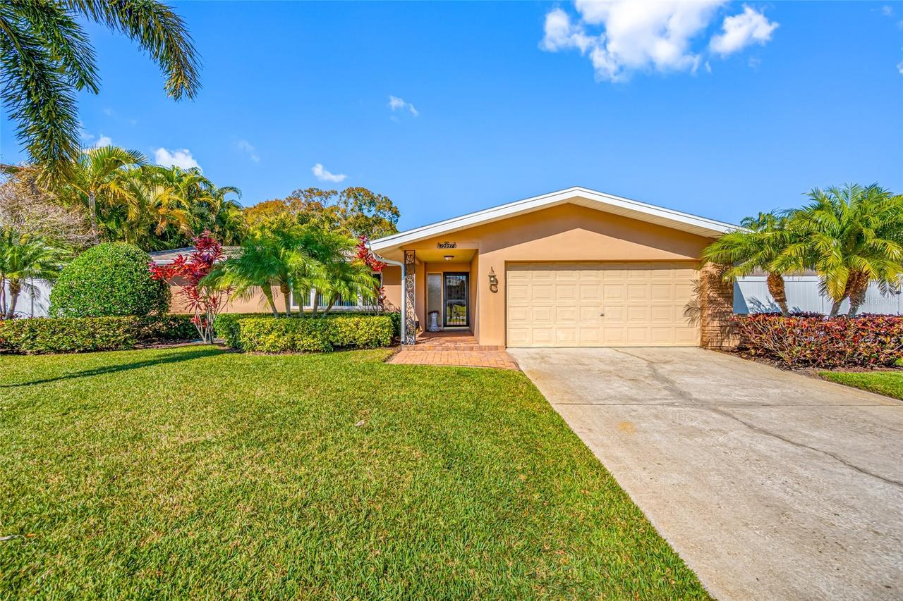 12957 90th Ter., Seminole, FL 33776