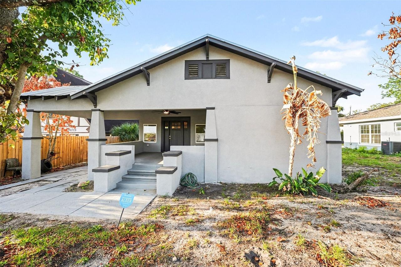129 W Park Ave., Lake Wales, FL 33853