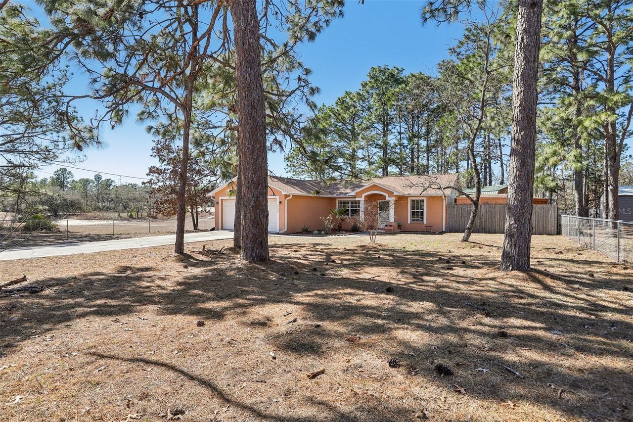 15327 Green Jay Rd., Weeki Wachee, FL 34614