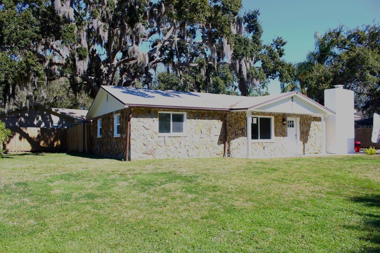 4553 Edith St., New Port Richey, FL 34652