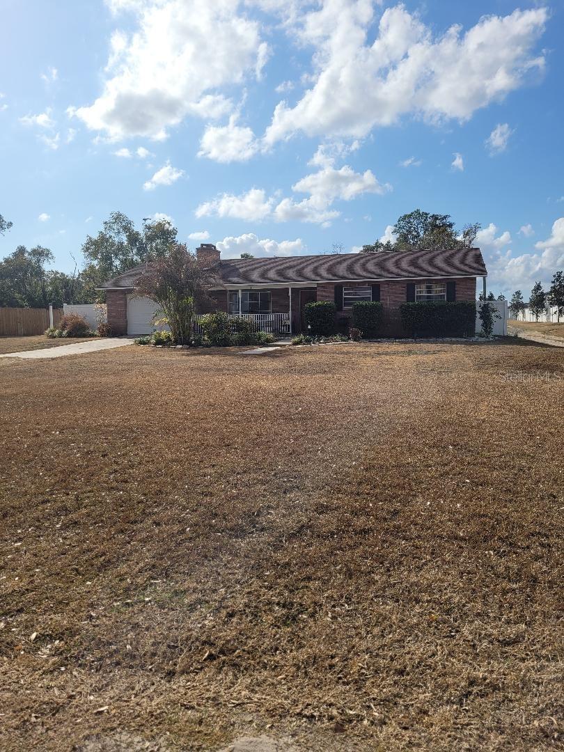 6221 Lullabye Ln., Zephyrhills, FL 33541