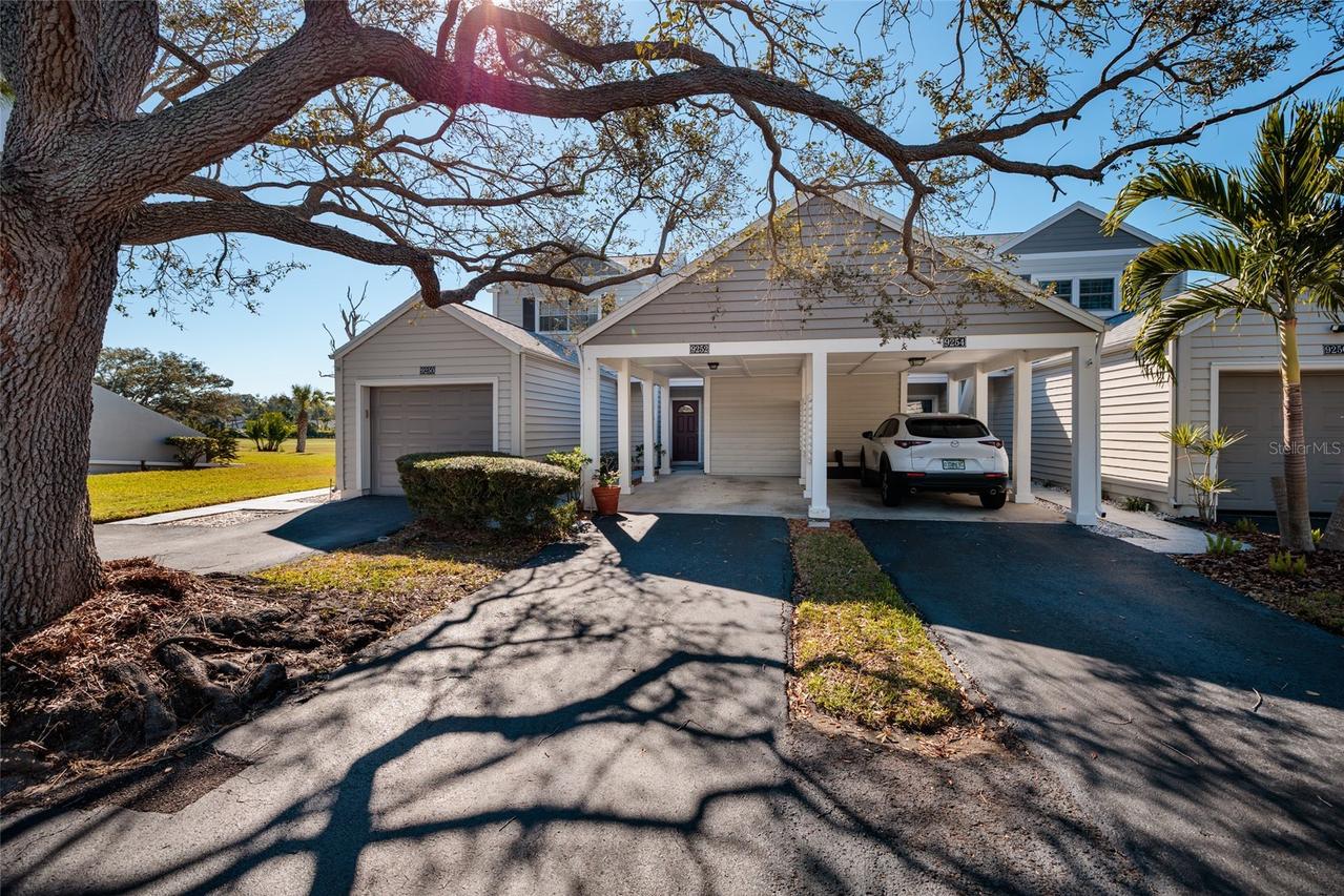 9252 Westlinks Ter., Seminole, FL 33777