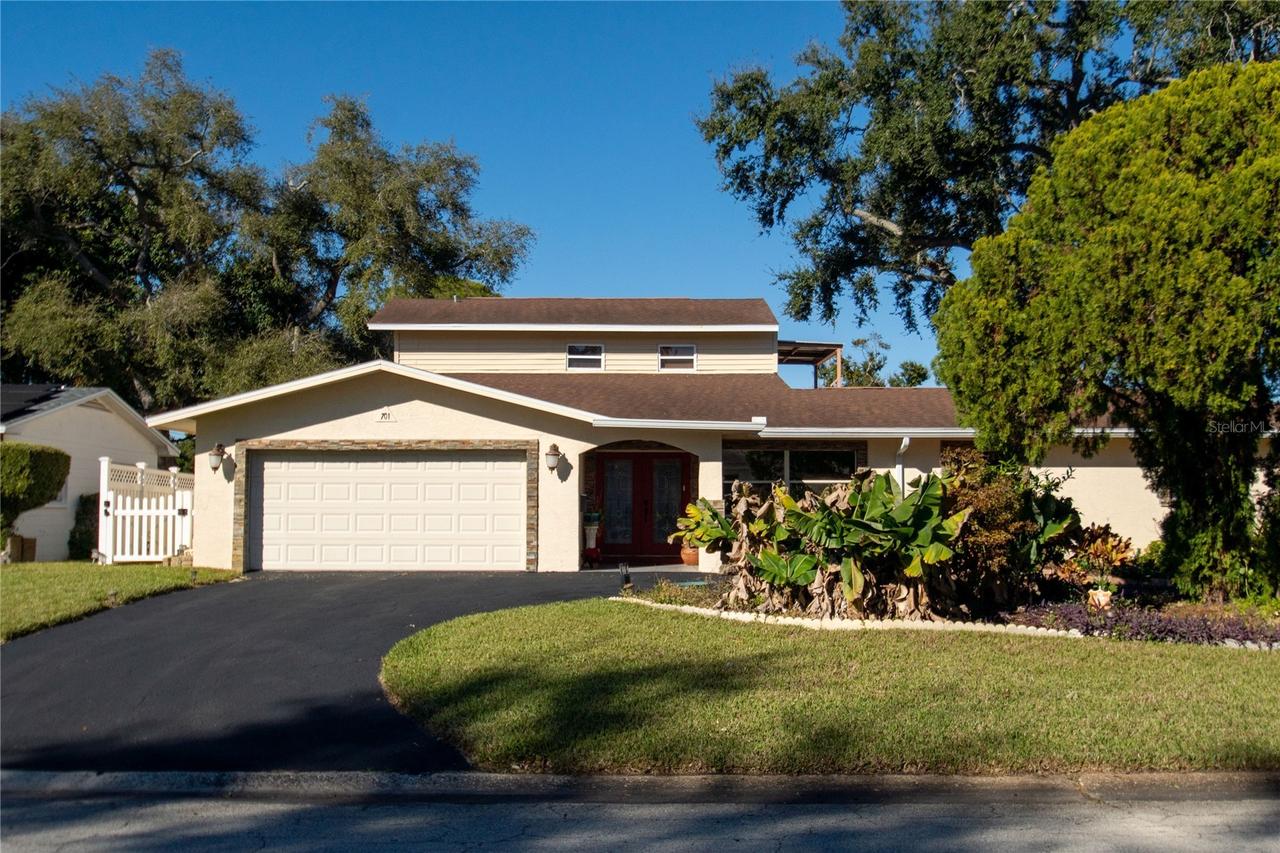 701 58th Ave., St Petersburg, FL 33705