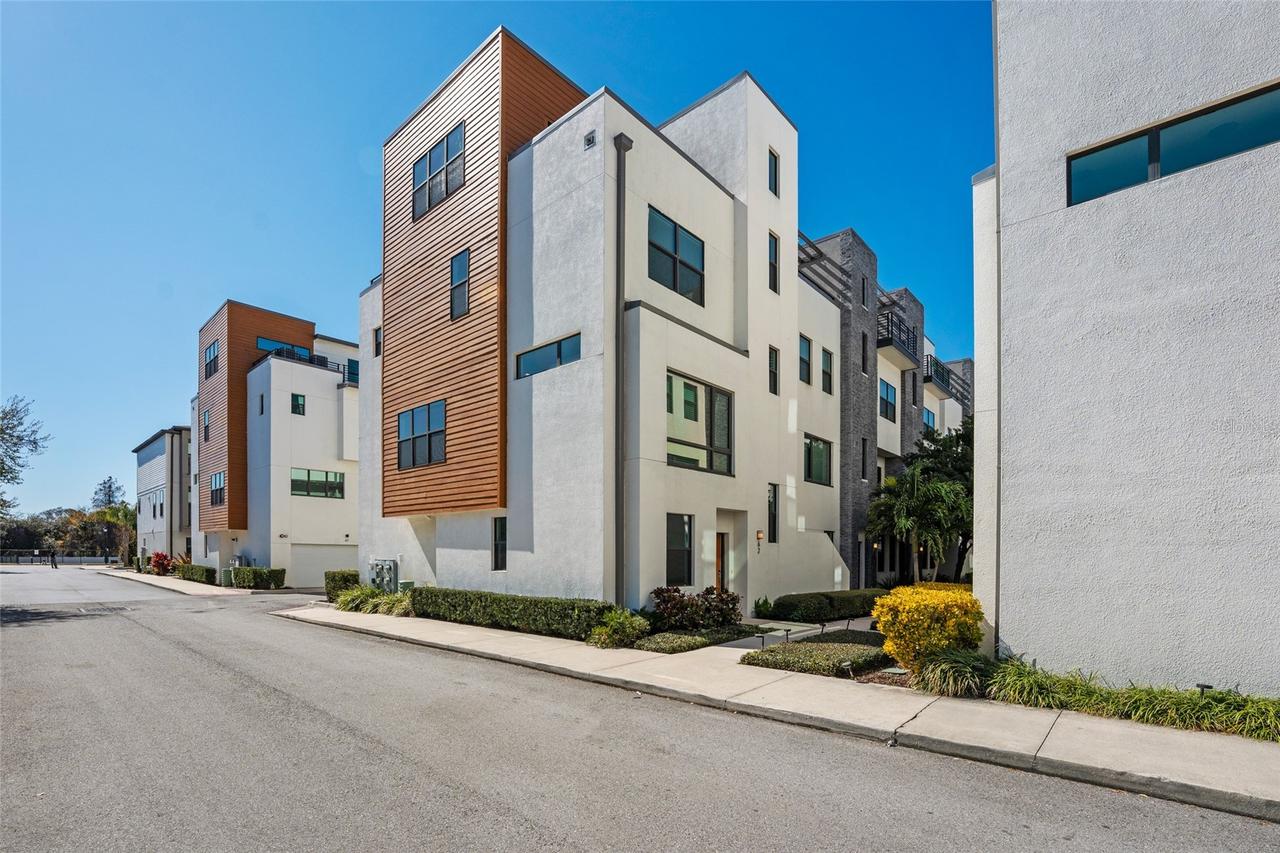 2511 N Grady Ave. #62, Tampa, FL 33607