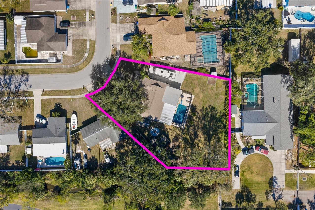8227 Denise Dr., Seminole, FL 33777