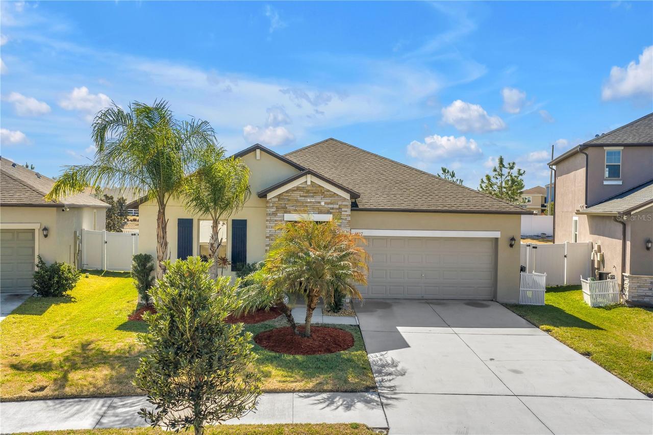 11827 Sunburst Marble Rd., Riverview, FL 33579
