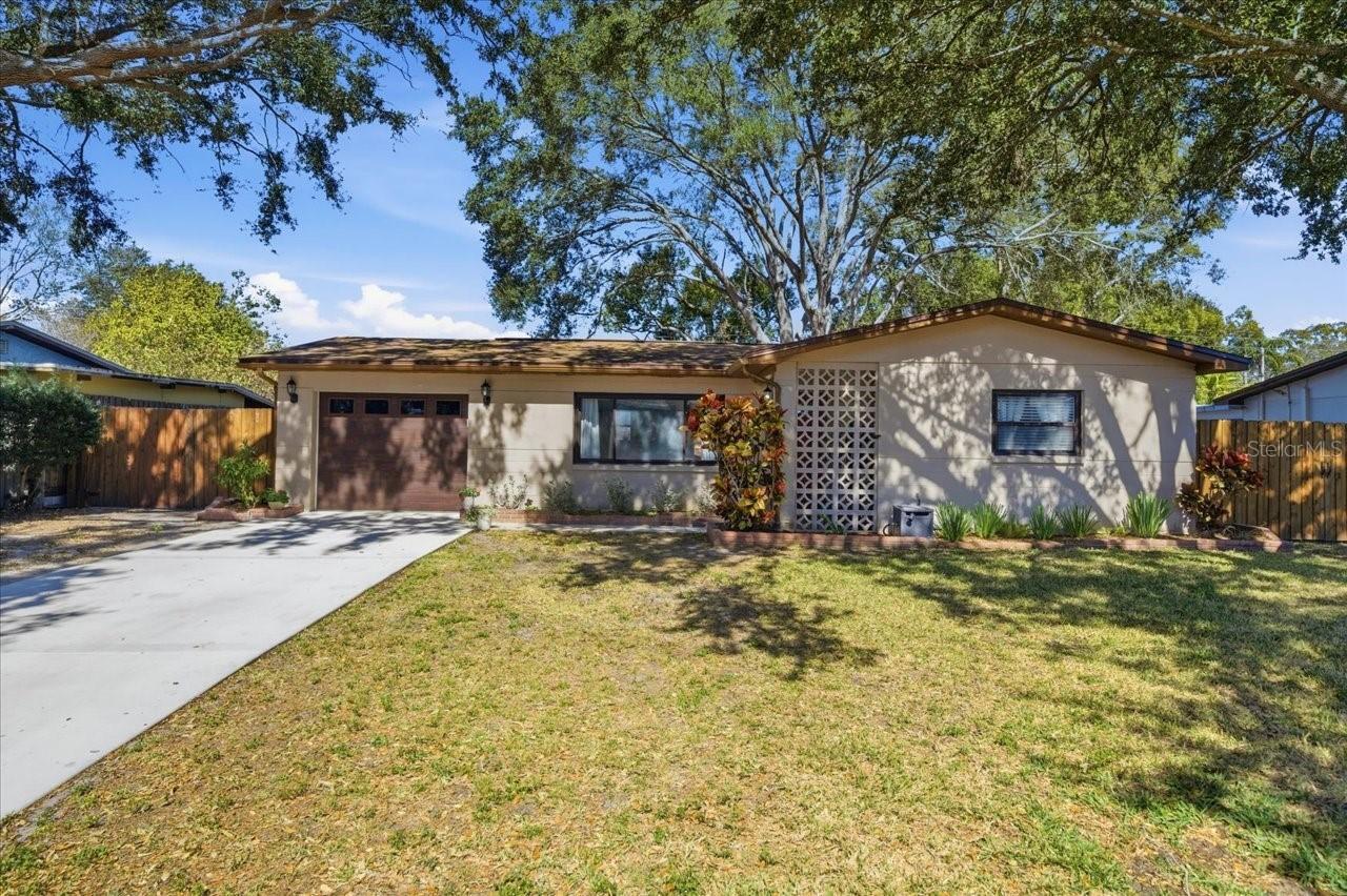 3487 Begonia Pl., Largo, FL 33771