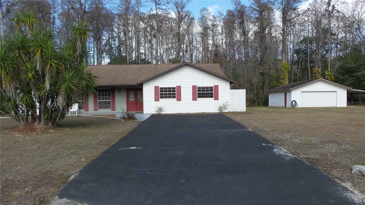 10127 Fox Squirrel Dr., New Port Richey, FL 34654