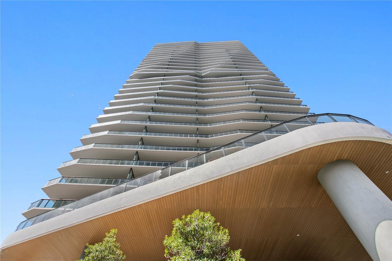 3015 S Ysabella Ave. #2002, Tampa, FL 33629