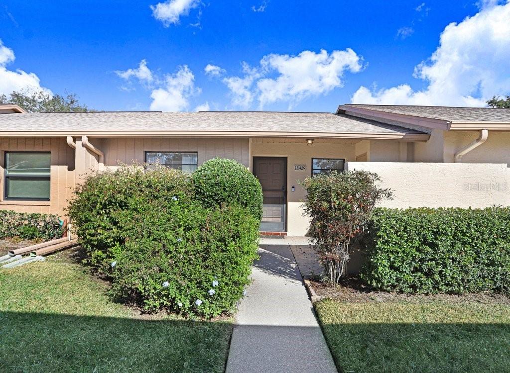 38429 Cottonwood Pl., Zephyrhills, FL 33542