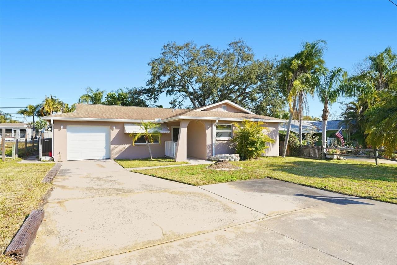 11333 Walsingham Rd., Largo, FL 33778