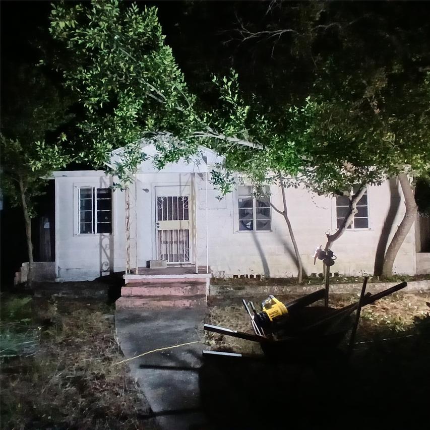 4922 10th Ave., Gulfport, FL 33707