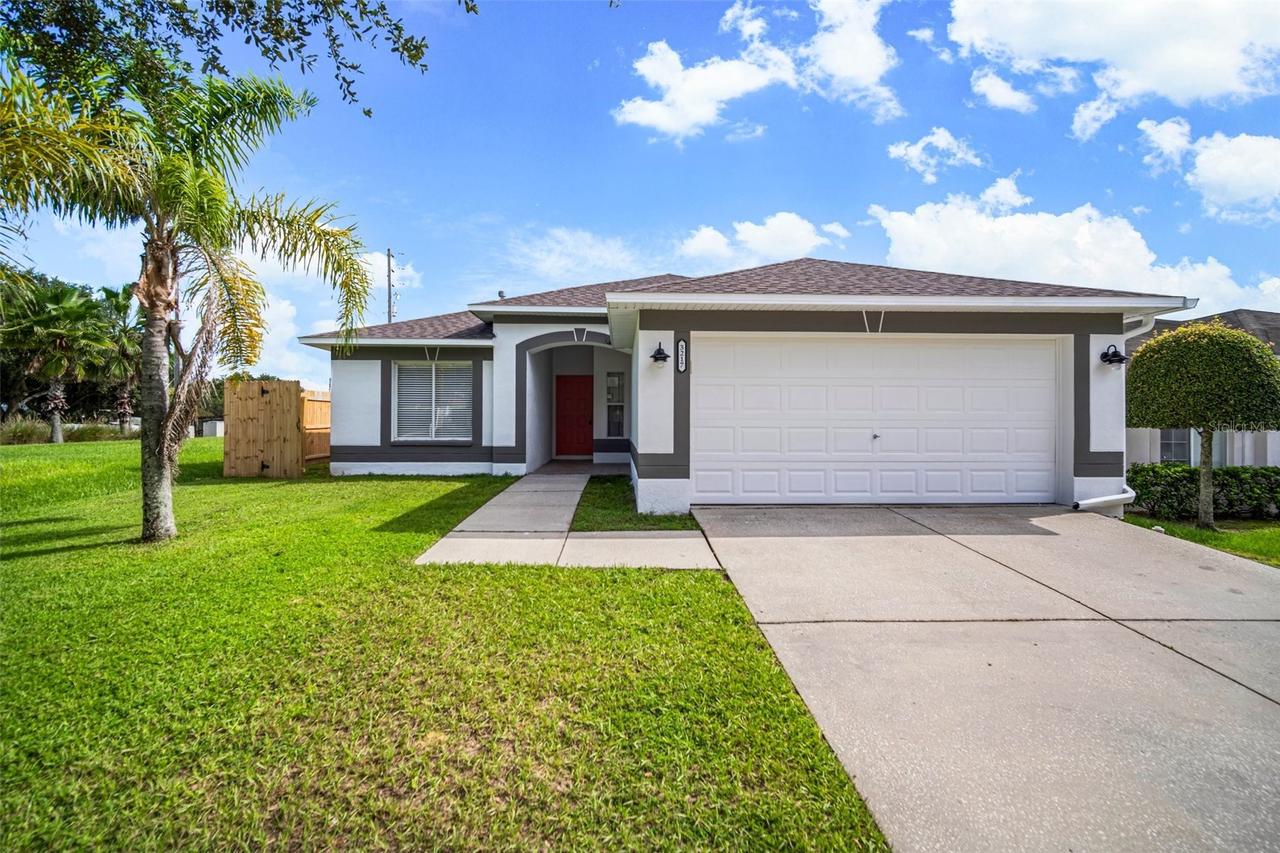 3217 Pine Top Dr., Valrico, FL 33594