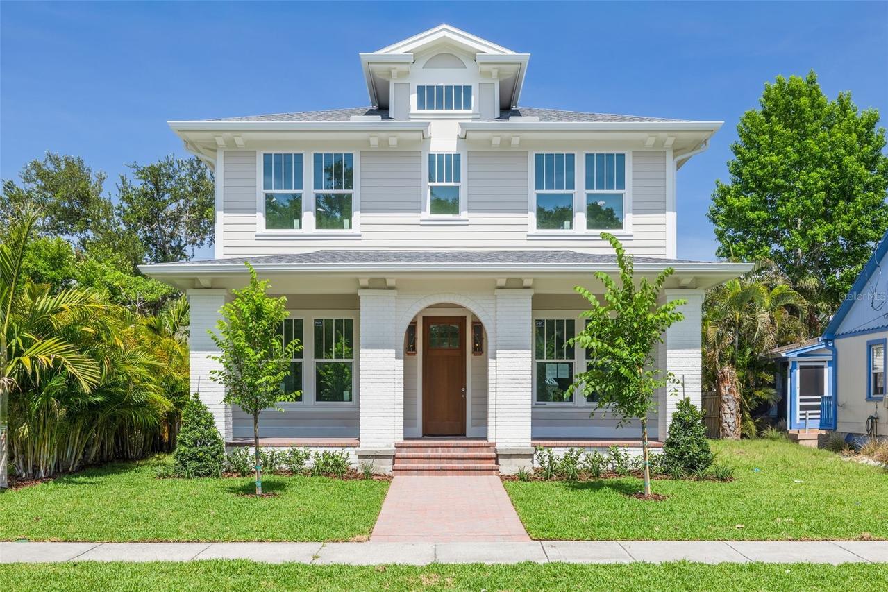 2011 10th St., St Petersburg, FL 33705