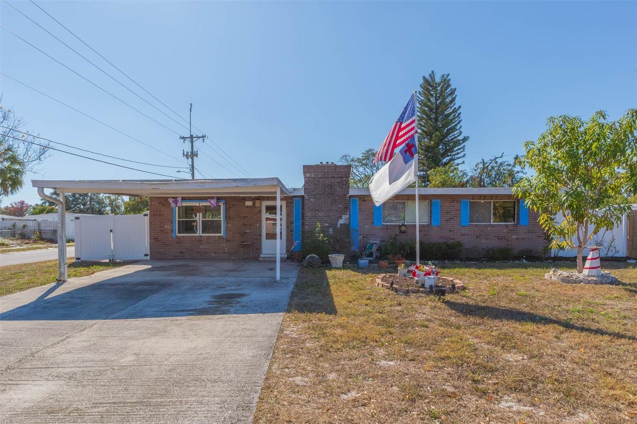 4102 W Fairview Heights, Tampa, FL 33616