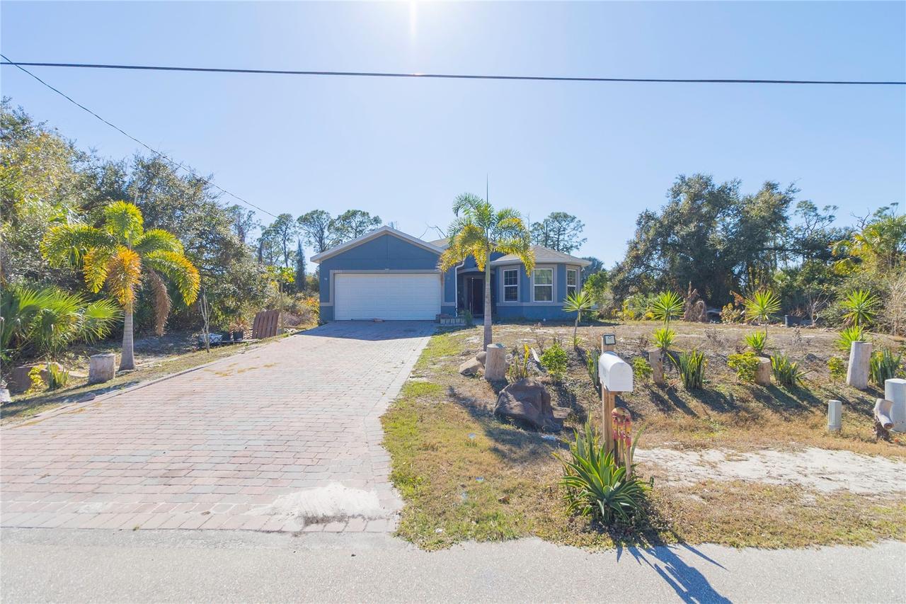 1421 Oregon Ln., North Port, FL 34286