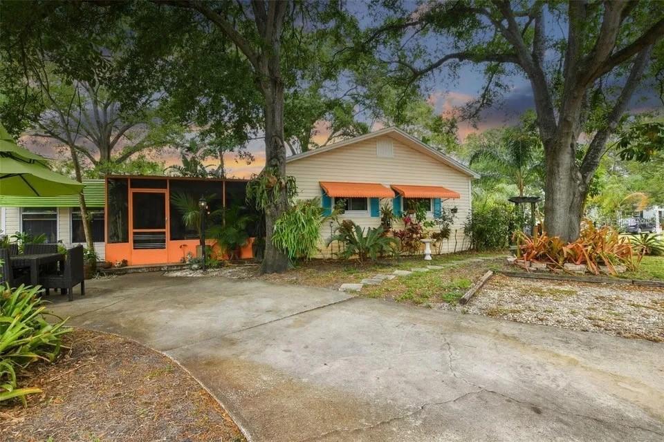 5505 16th Ave., Gulfport, FL 33707